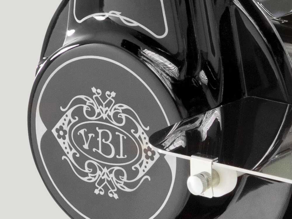 Berkel B2 Negra – Cortadora de fiambre de volante – Cuchilla de acero cromado de 265 mm – Image 3