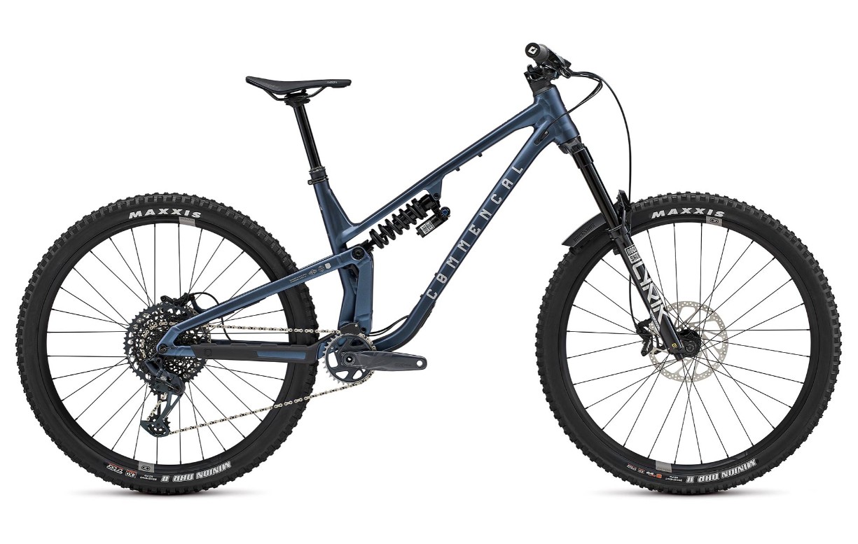 bicicleta-de-enduro-commencal-meta-v5-race-sparkly-blue.jpg Bicicleta de Enduro Commencal META V5 RACE SPARKLY BLUE – Image 1