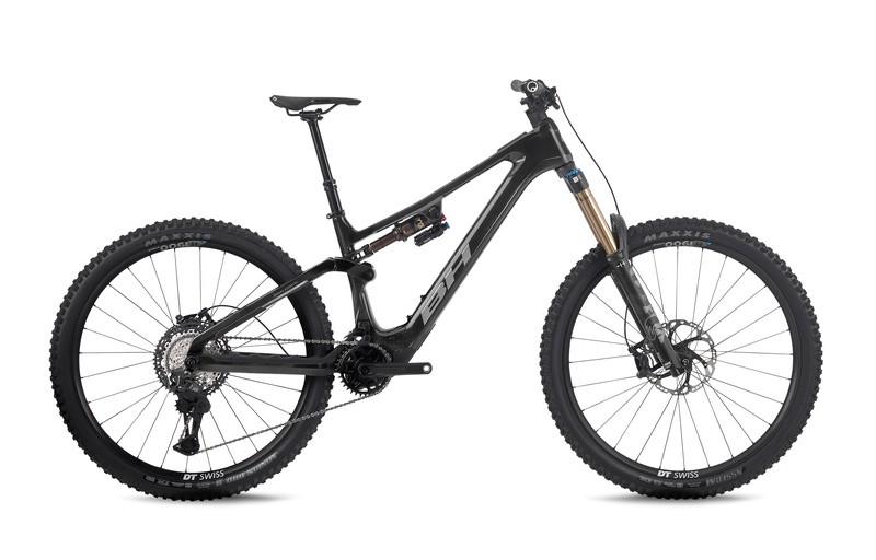 bicicleta-electrica-de-montana-bh-ilynx-dl-enduro-carbon-97.jpg BICICLETA ELÉCTRICA DE MONTAÑA BH iLYNX+ DL ENDURO CARBON 9.7 – Image 1