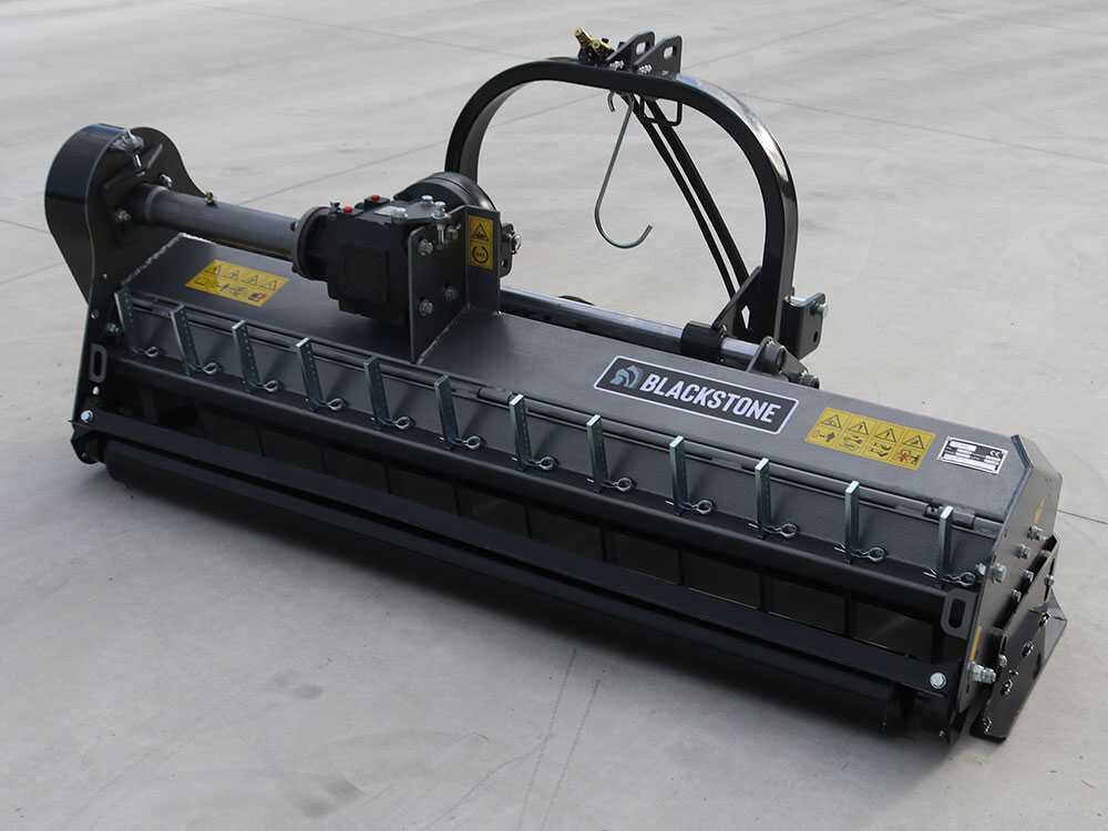 BlackStone BP 180 Hydro – Trituradora para tractor – Serie medio-pesada – Desplazamiento hidráulico – Image 4