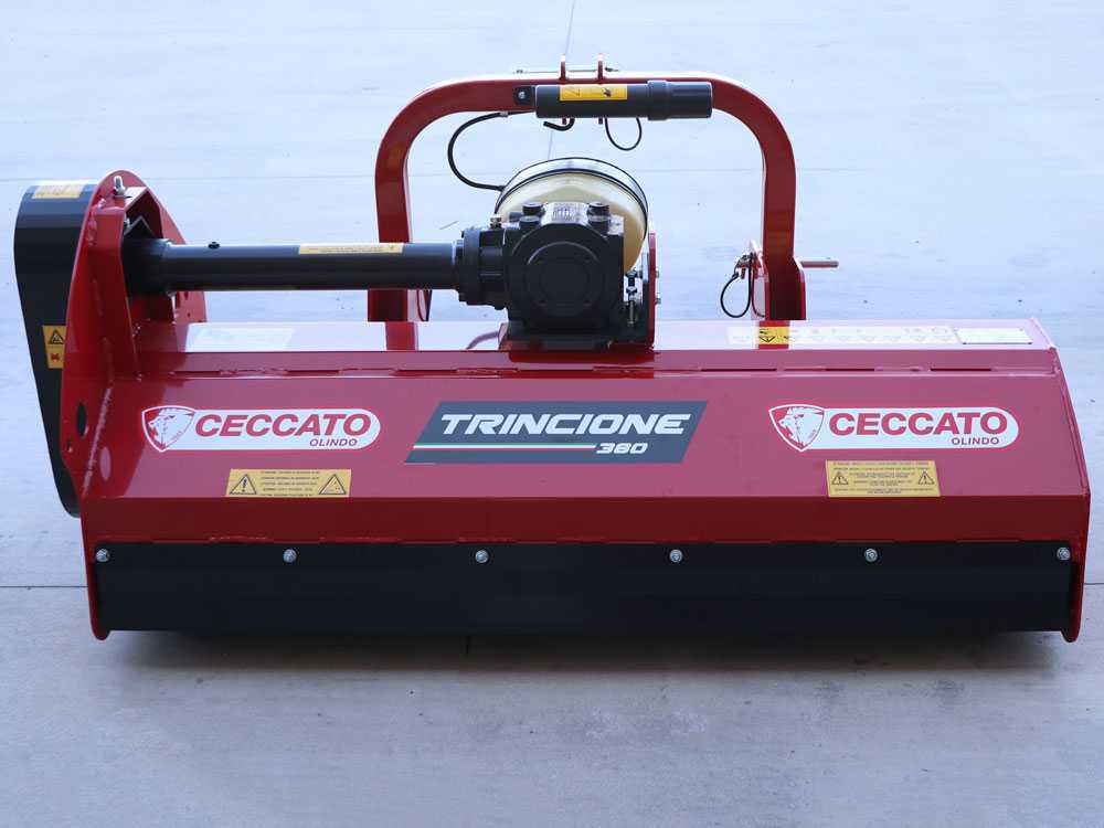 Ceccato Trincione 380 – T1600F – Trituradora para tractor – Enganche fijo – Serie medio-pesada – Image 3